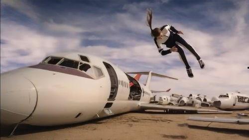 世界最牛女子跑酷视频